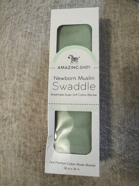 Amazing Baby Newborn Muslin Swaddle Blanket - Sage Green